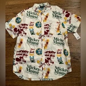 NWT Mickey Mouse Button - Down Short-Sleeve Shirt